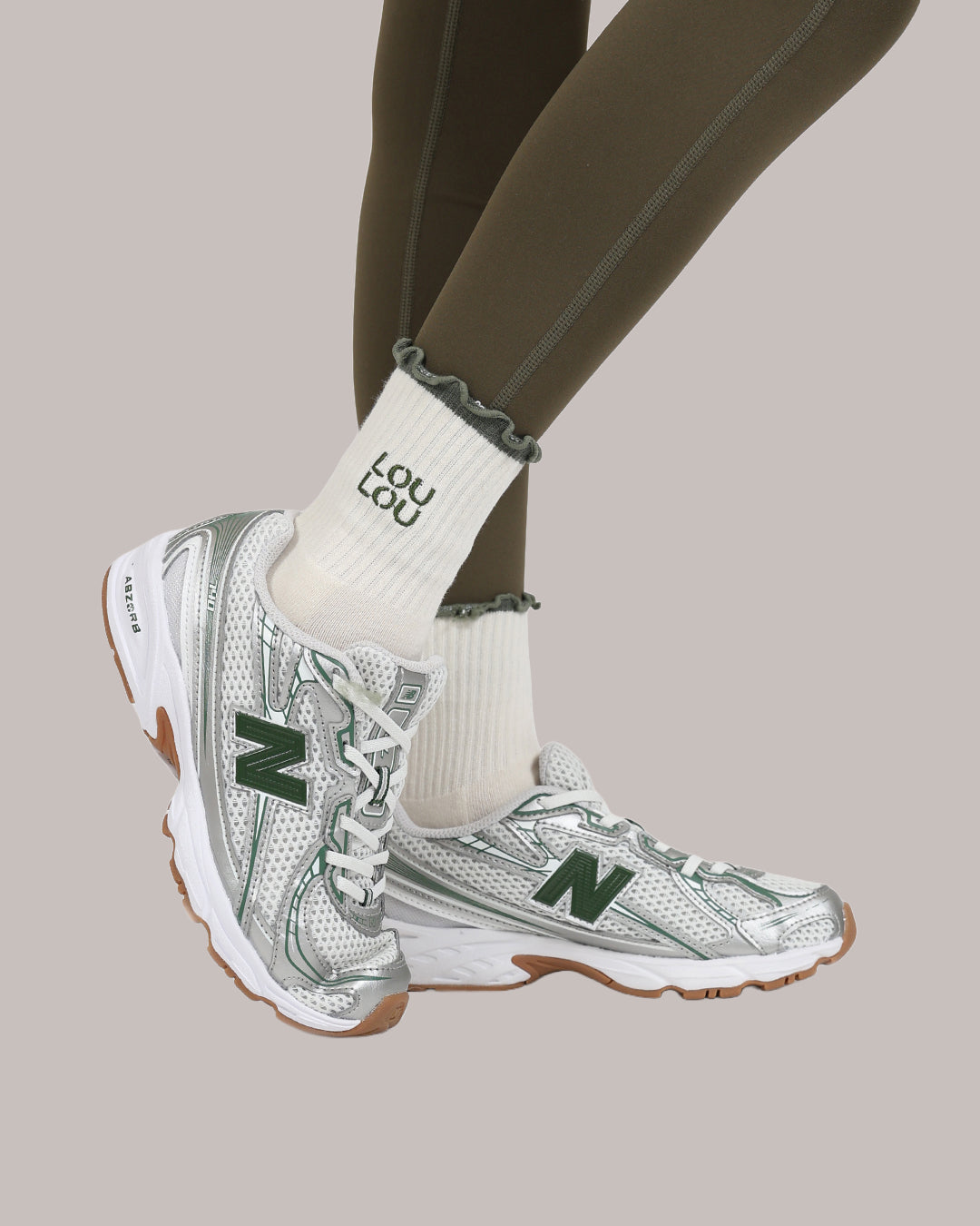 Lettuce Edge Socks - Green Olive